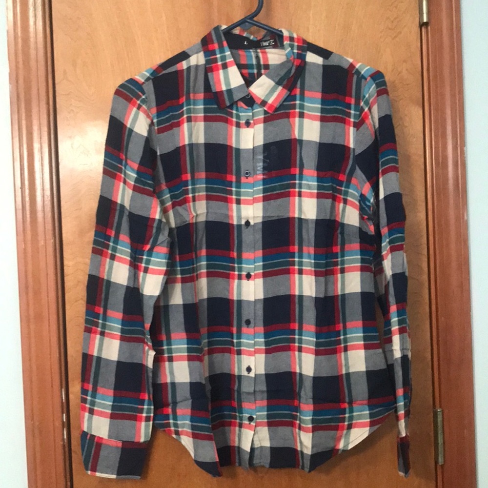 Long sleeve plaid shirt